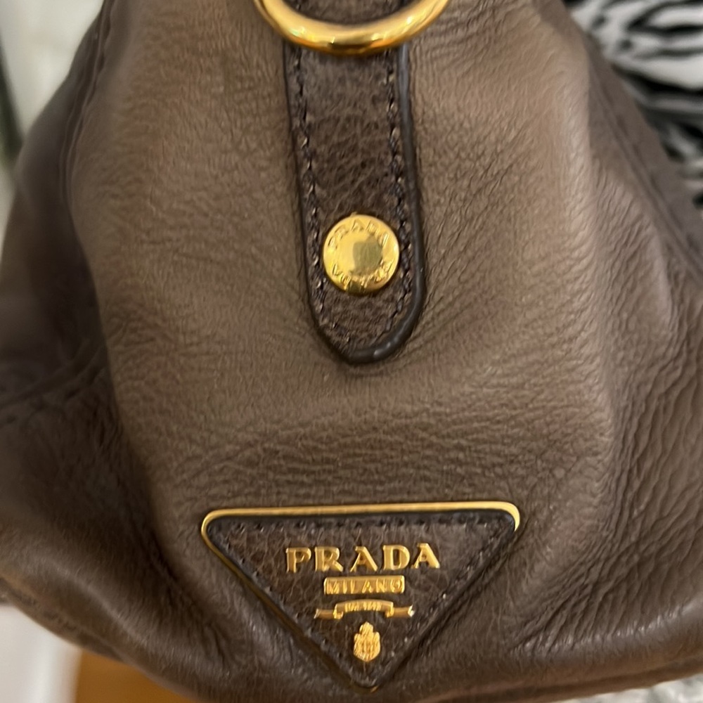 Authentic Prada bag - Picture 9 of 9